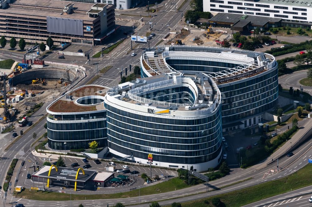 Stuttgart von oben - Bürogebäude des Geschäftshauses Sky Loop in Stuttgart im Bundesland Baden-Württemberg, Deutschland