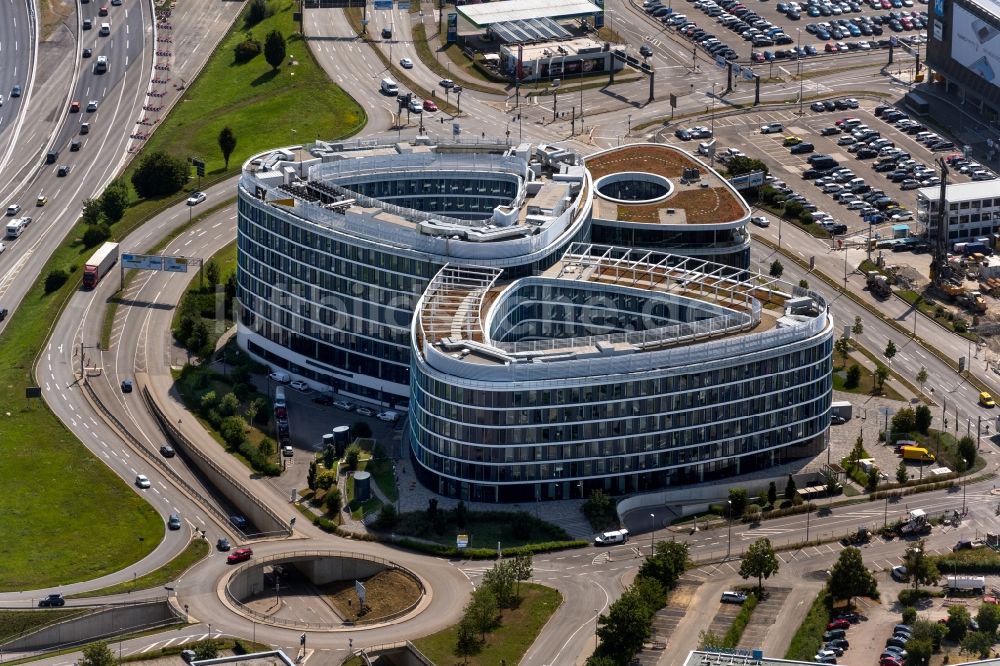 Luftbild Stuttgart - Bürogebäude des Geschäftshauses Sky Loop in Stuttgart im Bundesland Baden-Württemberg, Deutschland