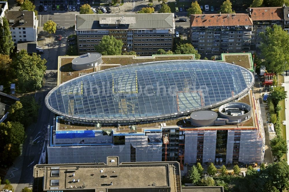 Düsseldorf von oben - Bürogebäude des Geschäftshauses Spherion der Wirtschaftsprüfungsgesellschaft Deloitte & Touche in Düsseldorf im Bundesland Nordrhein-Westfalen