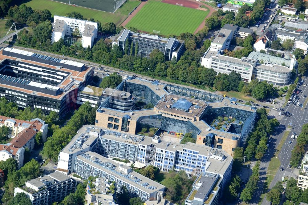 Luftaufnahme München - Bürogebäude des Geschäftshauses der Stadtsparkasse München an der Schenkendorferstraße in München im Bundesland Bayern