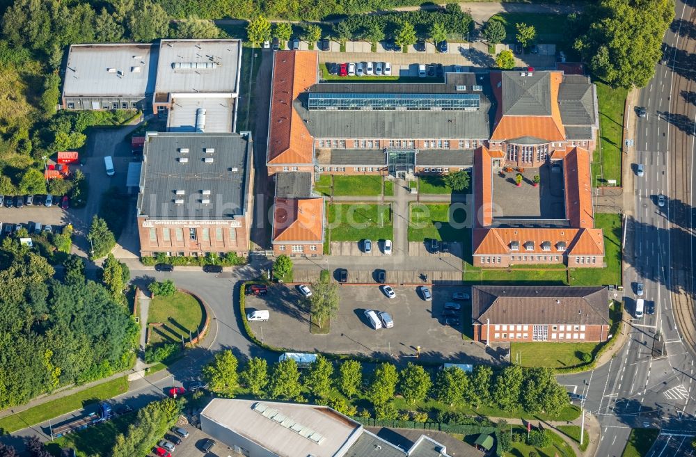 Bochum von oben - Bürogebäude des Geschäftshauses des Technologie- und Gründerzentrum Wattenscheid in der Lyrenstraße in Bochum im Bundesland Nordrhein-Westfalen, Deutschland