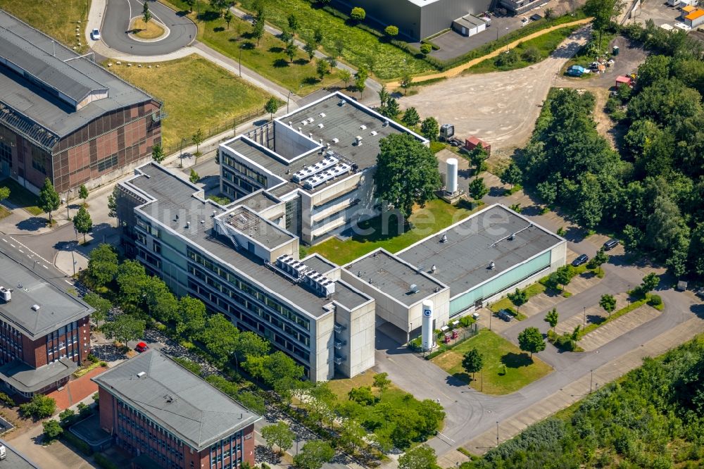 Dortmund aus der Vogelperspektive: Bürogebäude des Geschäftshauses der temicon GmbH an der Konrad-Adenauer-Allee in Dortmund im Bundesland Nordrhein-Westfalen, Deutschland