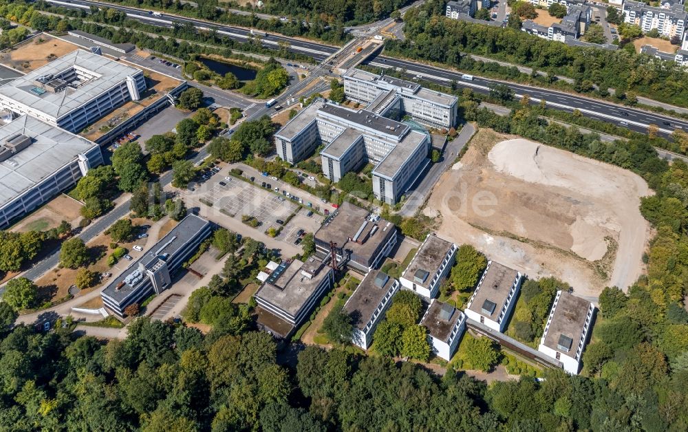 Essen von oben - Bürogebäude des Geschäftshauses an der Theodor-Althoff-Straße in Essen im Bundesland Nordrhein-Westfalen, Deutschland