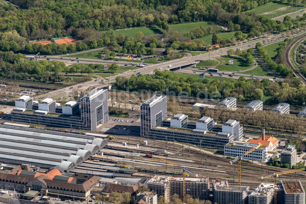 Luftbild Karlsruhe - Bürogebäude des Geschäftshauses der DB Training, Learning & Consulting, Trainingszentrum am Hauptbahnhof in Karlsruhe im Bundesland Baden-Württemberg, Deutschland