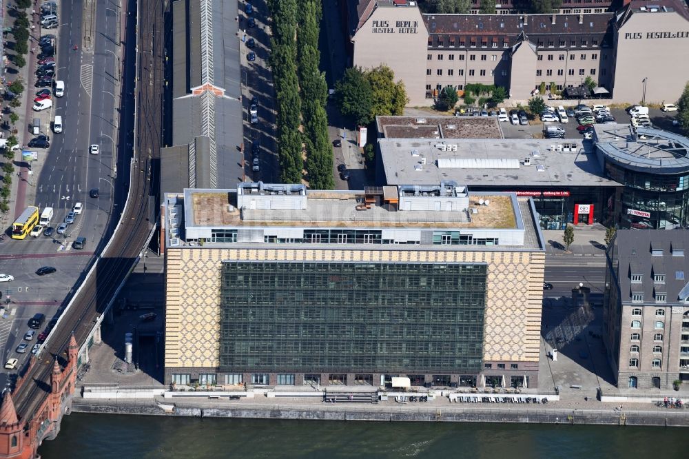 Luftaufnahme Berlin - Bürogebäude des Geschäftshauses der Universal Music GmbH in Berlin, Deutschland