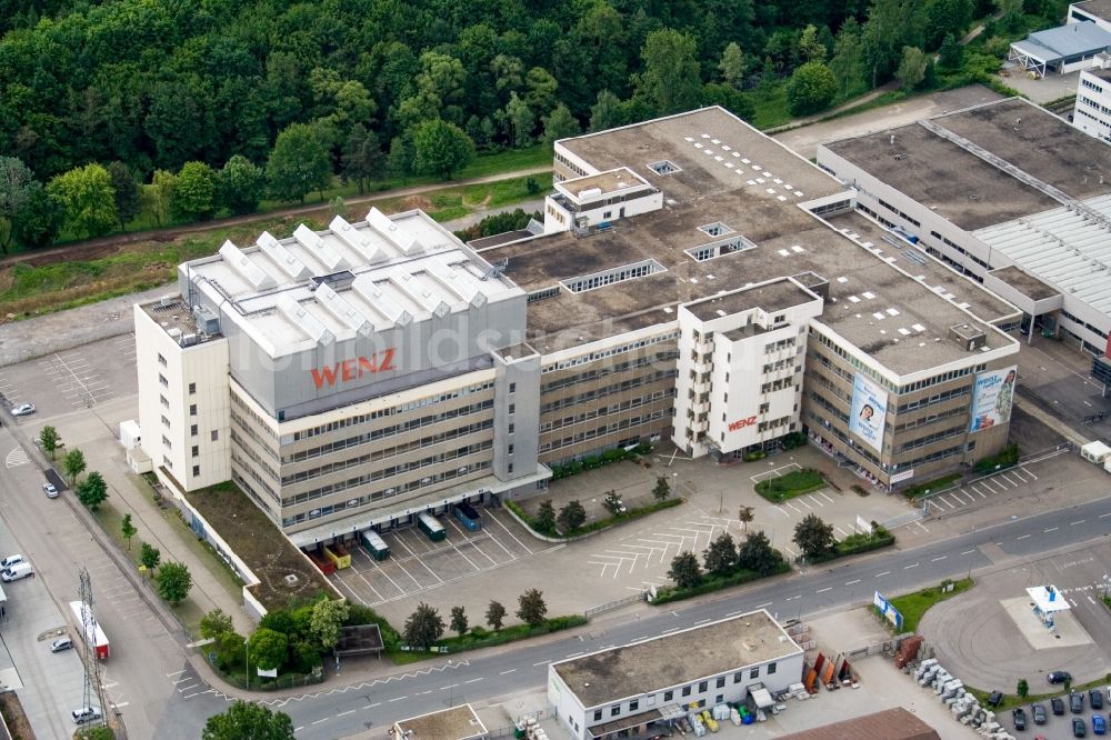 Luftaufnahme Pforzheim - Bürogebäude des Geschäftshauses Versandhaus Wenz in Pforzheim im Bundesland Baden-Württemberg