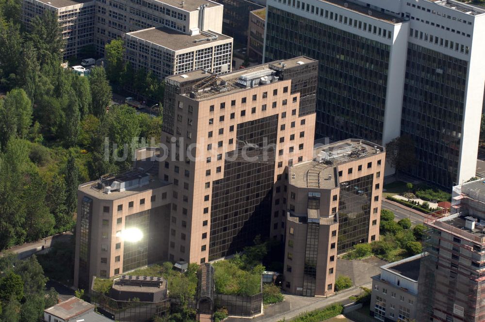 Frankfurt am Main von oben - Bürogebäude an der Haahnstraße in Frankfurt am Main in Hessen