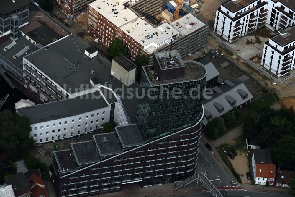 Hamburg aus der Vogelperspektive: Bürogebäude in Hamburg