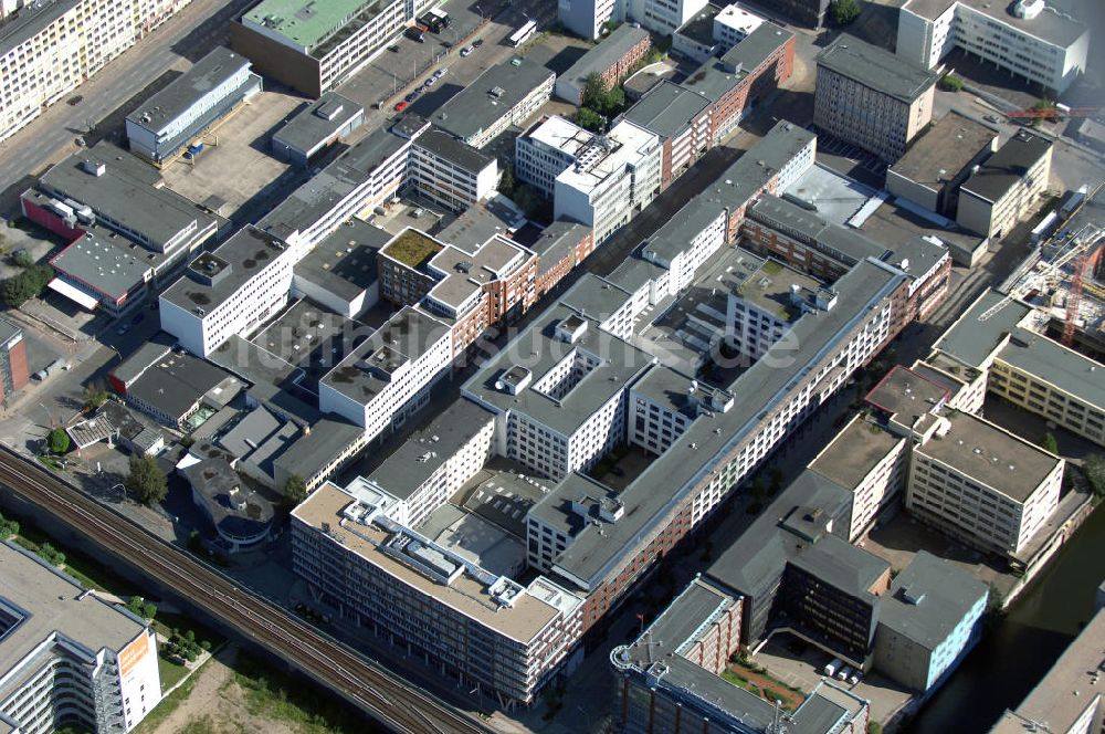 Hamburg aus der Vogelperspektive: Bürogebäude in Hamburg Hammerbrook