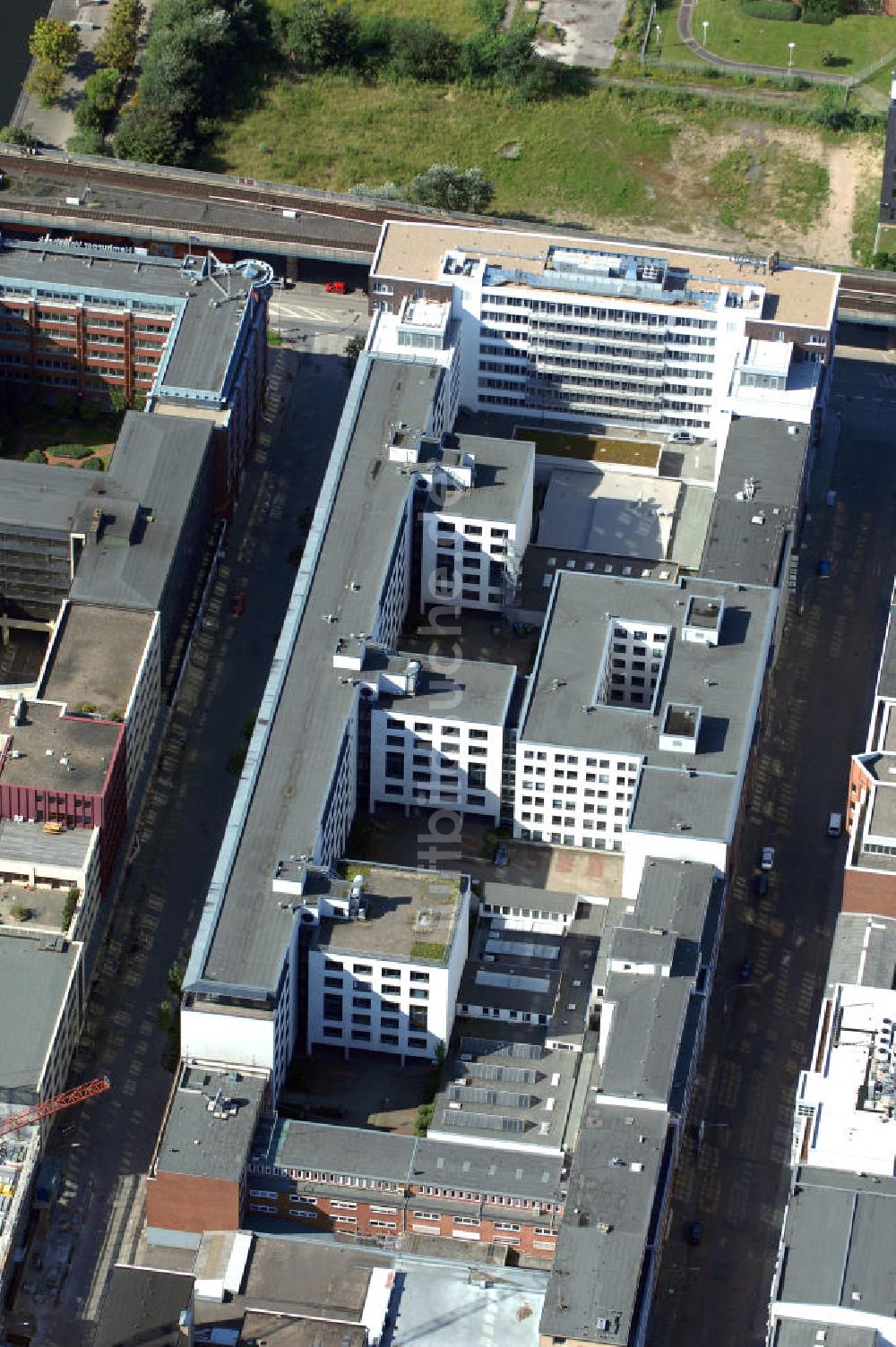 Hamburg aus der Vogelperspektive: Bürogebäude in Hamburg Hammerbrook