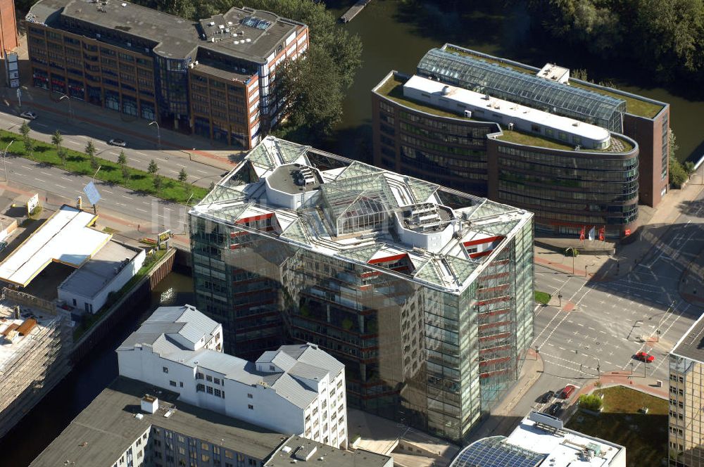 Hamburg aus der Vogelperspektive: Bürogebäude in Hamburg Hammerbrook