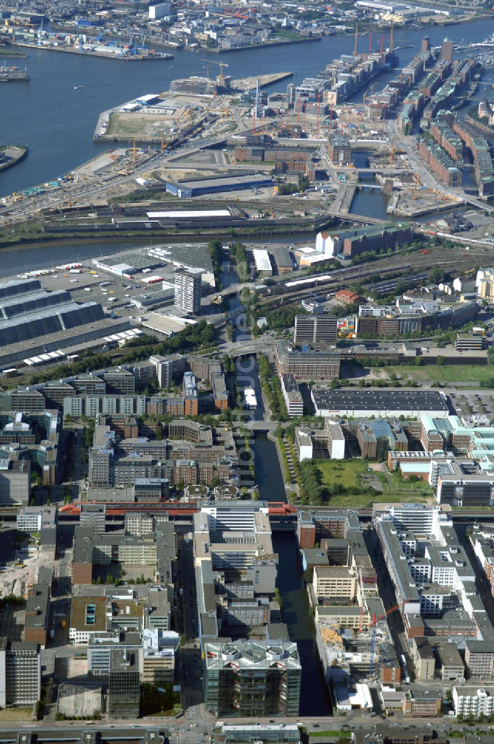 Luftbild Hamburg - Bürogebäude in Hamburg Hammerbrook