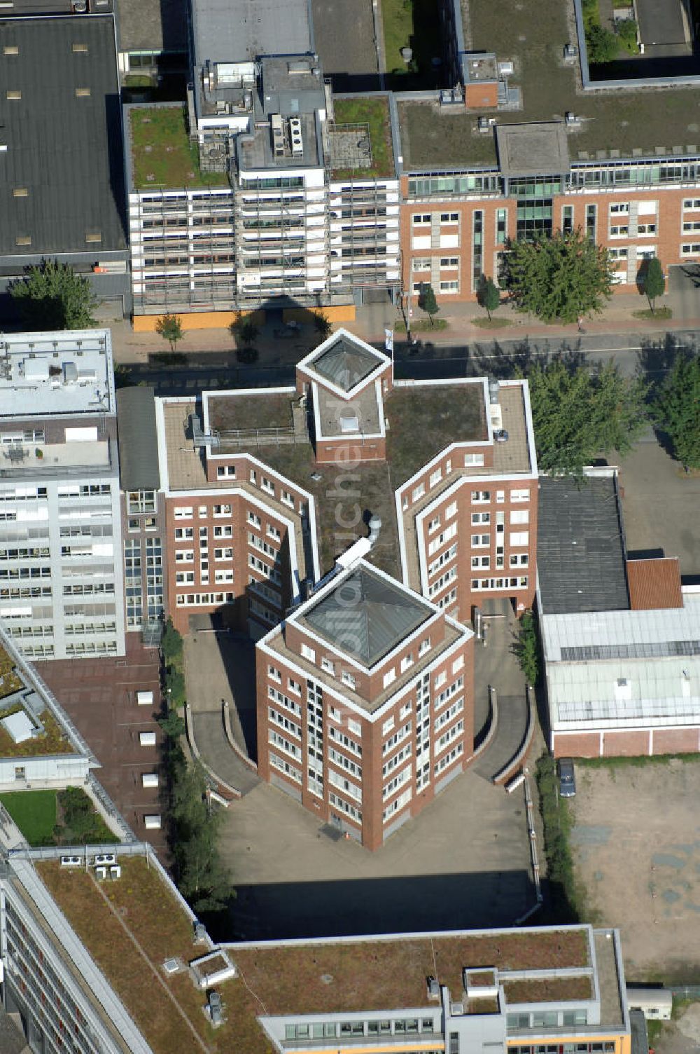 Luftbild Hamburg - Bürogebäude in Hamburg Hammerbrook