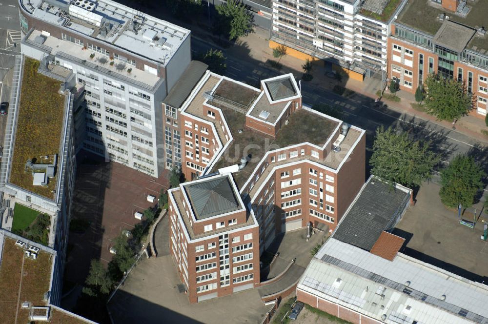 Hamburg von oben - Bürogebäude in Hamburg Hammerbrook