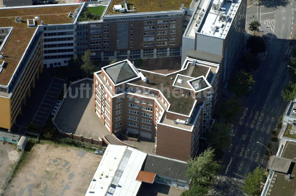 Hamburg von oben - Bürogebäude in Hamburg Hammerbrook