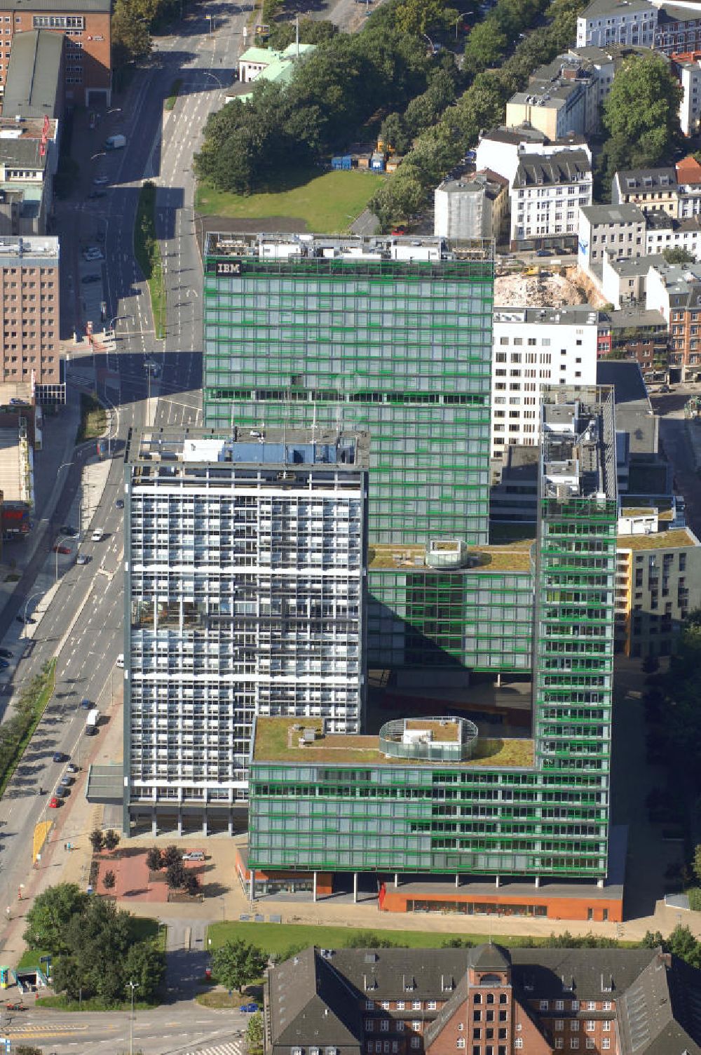 Luftbild Hamburg - Bürogebäude in Hamburg Sankt Georg