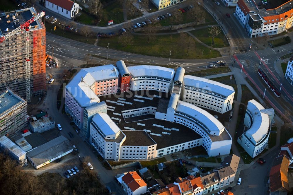 Luftbild Erfurt - Bürogebäude- Komplex des Geschäftshauses zwischen Johannesstraße und Wallstraße in Erfurt im Bundesland Thüringen, Deutschland