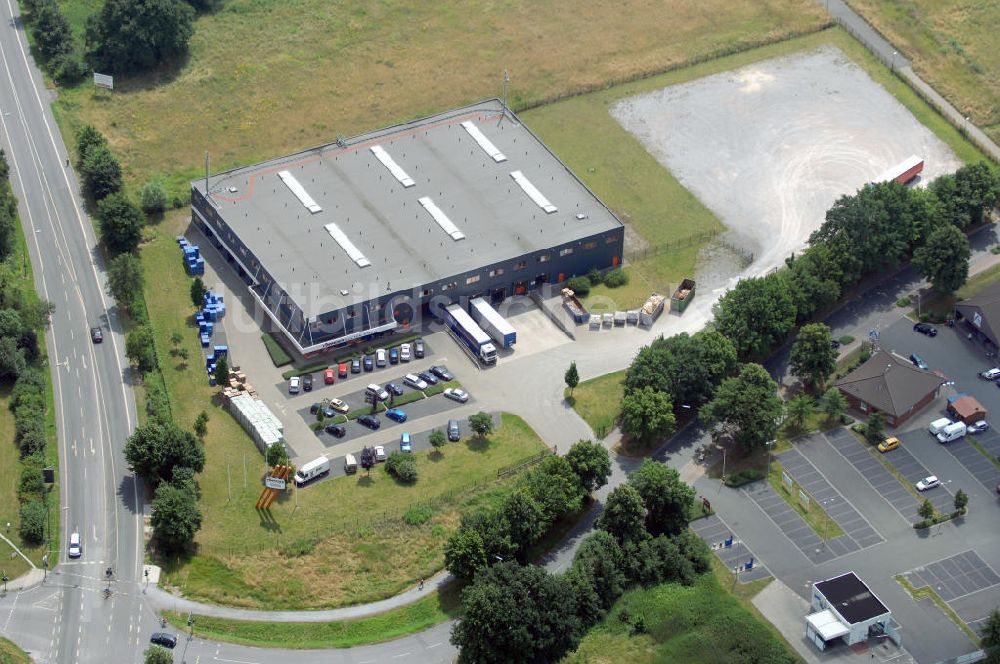 Luftaufnahme Bergkamen - Rünthe - Bürogebäude mit Logistikzentrum der Finnveden Bulten GmbH in Bergkamen-Rünthe