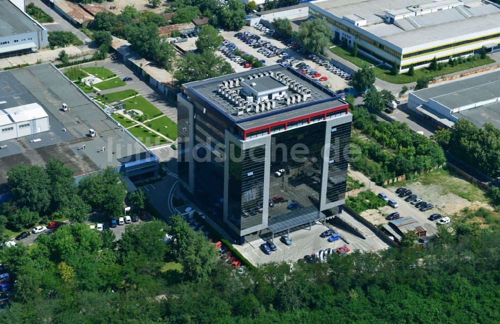 Bukarest von oben - Bürogebäude PETROM in Bukarest in Rumänien