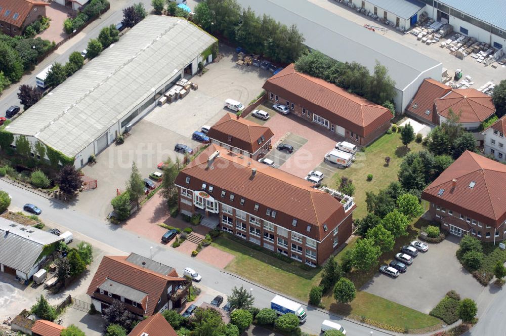 Luftaufnahme Kamen-Heeren - Bürogebäude und Produktionshallen im Gewerbegebiet Südfeld / Widestrasse in Kamen-Heeren