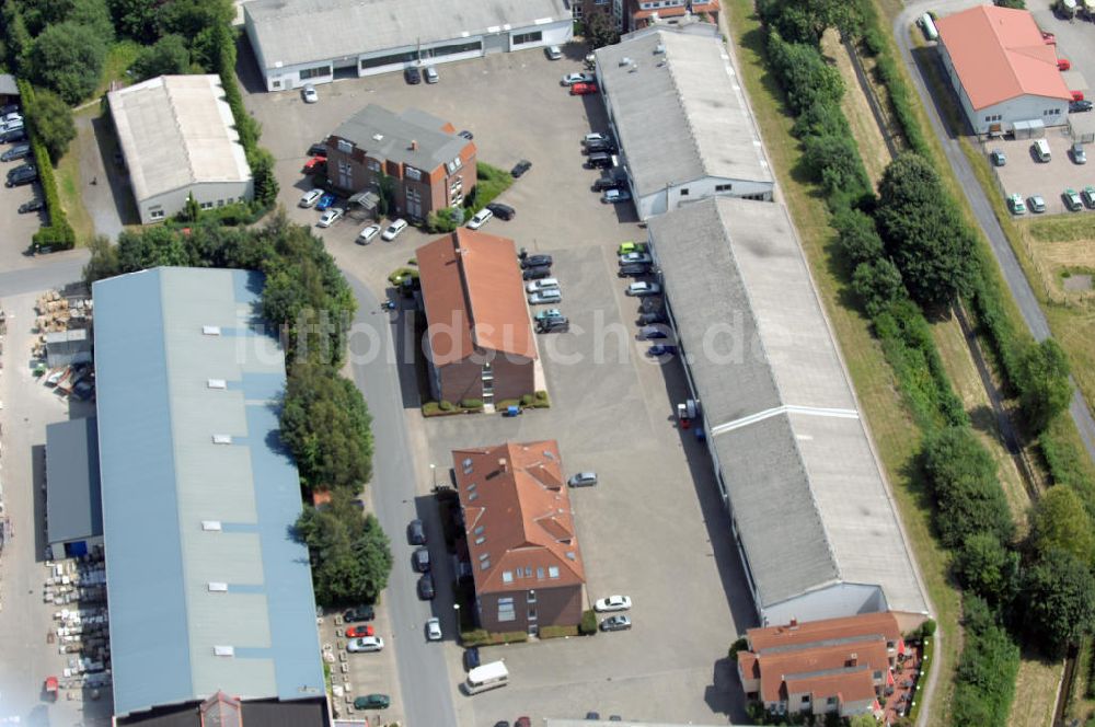 Kamen-Heeren von oben - Bürogebäude und Produktionshallen im Gewerbegebiet Südfeld / Widestrasse in Kamen-Heeren