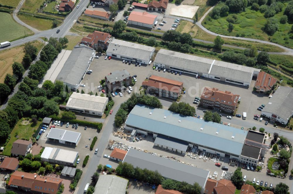 Luftbild Kamen-Heeren - Bürogebäude und Produktionshallen im Gewerbegebiet Südfeld / Widestrasse in Kamen-Heeren