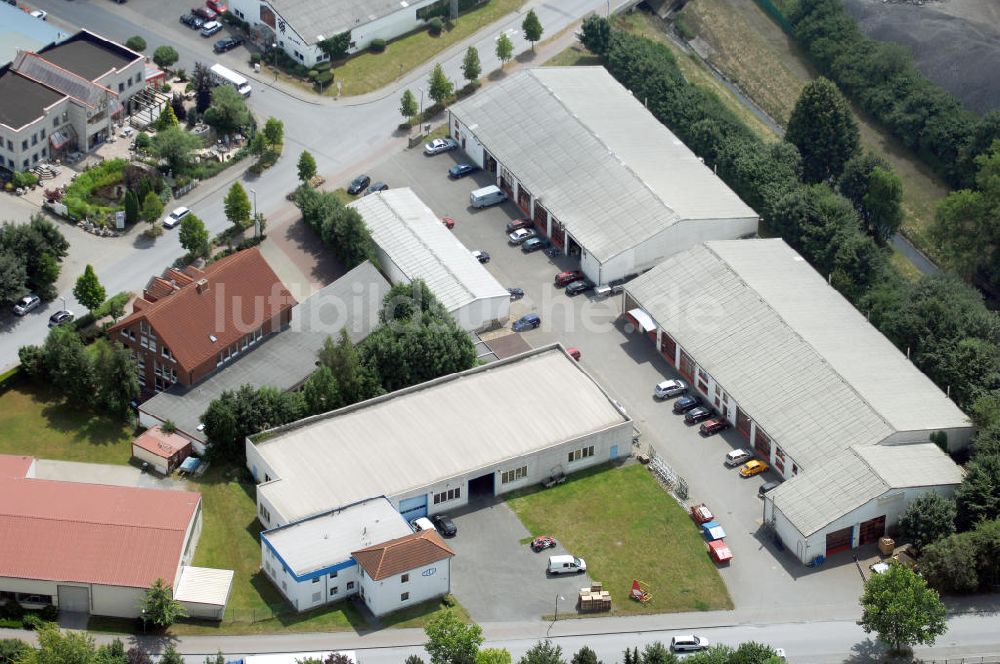 Luftaufnahme Kamen - Herren - Bürogebäude und Produktionshallen im Gewerbegebiet Südfeld / Widestrasse in Kamen-Heeren