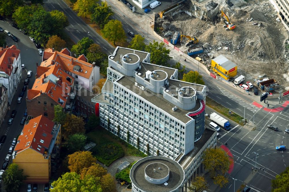 Hannover von oben - Bürogebäude Tri Tower am Schiffgraben in Hannover im Bundesland Niedersachsen, Deutschland