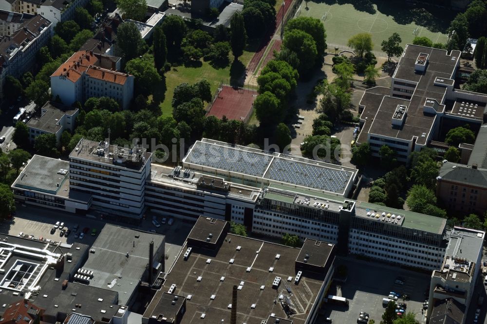 Luftbild Berlin - Bürogebäude an der Zeughofstraße in Berlin, Deutschland