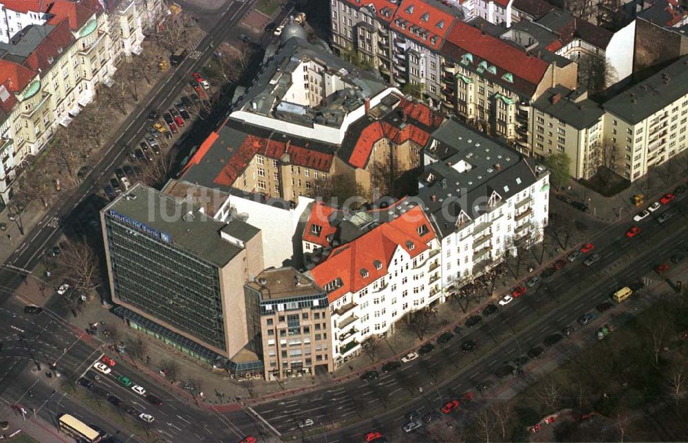 Luftbild Berlin - Charlottenburg - Bürohaus am Olivaer Platz