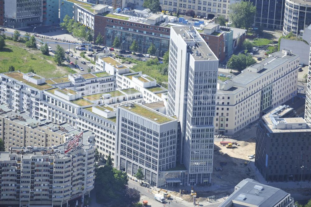 Berlin aus der Vogelperspektive: Bürokomplex am Spittelmarkt in Berlin