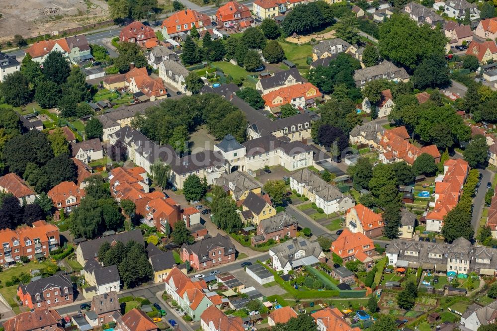 Dorsten von oben - Brunnenplatz in Dorsten im Bundesland Nordrhein-Westfalen