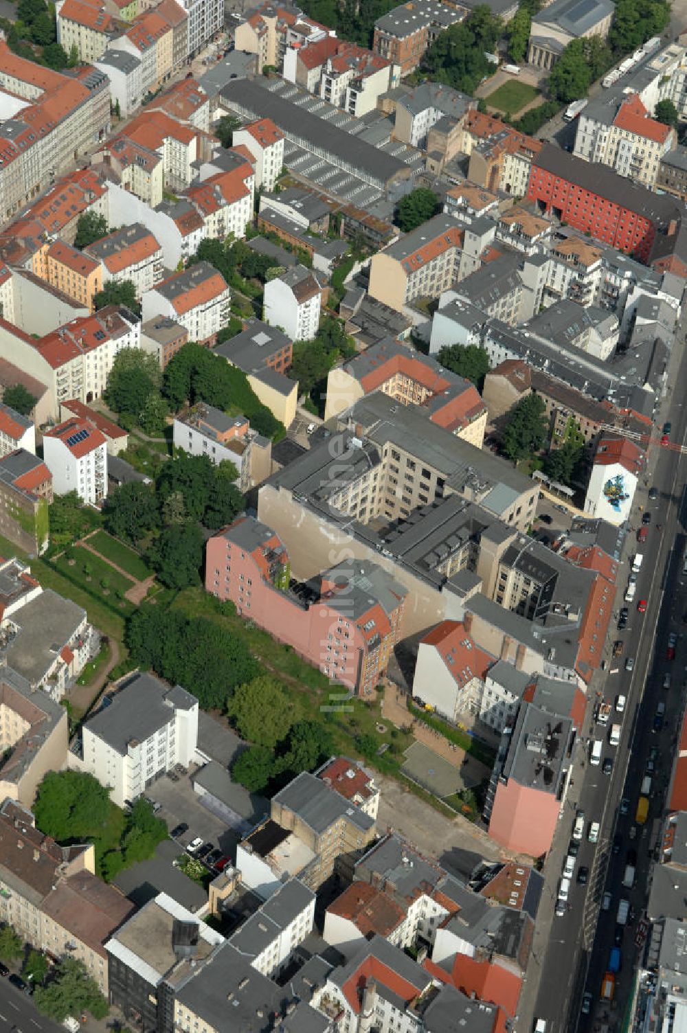 Luftaufnahme Berlin - Brunnenstrasse / Torstrasse in 10119 Berlin - Mitte am Rosenthaler Platz