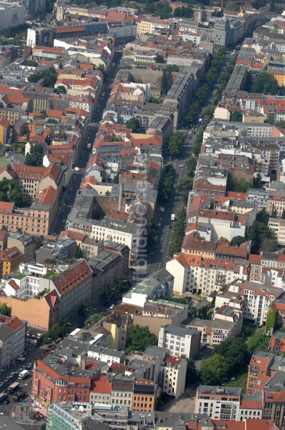 Luftbild Berlin - Brunnenstrasse / Torstrasse in 10119 Berlin - Mitte am Rosenthaler Platz