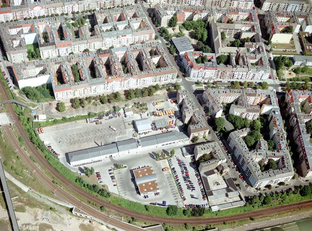 Luftaufnahme Berlin - Prenzlauer Berg - BSR-Depot an der Schönhauser Allee in Berlin-Prenzlauer Berg