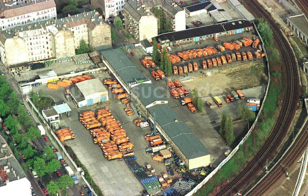 Luftaufnahme Berlin - BSR-Depot an der Schönhauser Allee in Berlin-Prenzlauer Berg