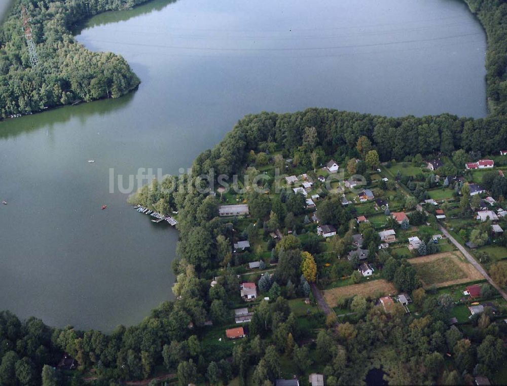 Strausberg aus der Vogelperspektive: Bötzsee bei Strausberg (Anglerzentrum).