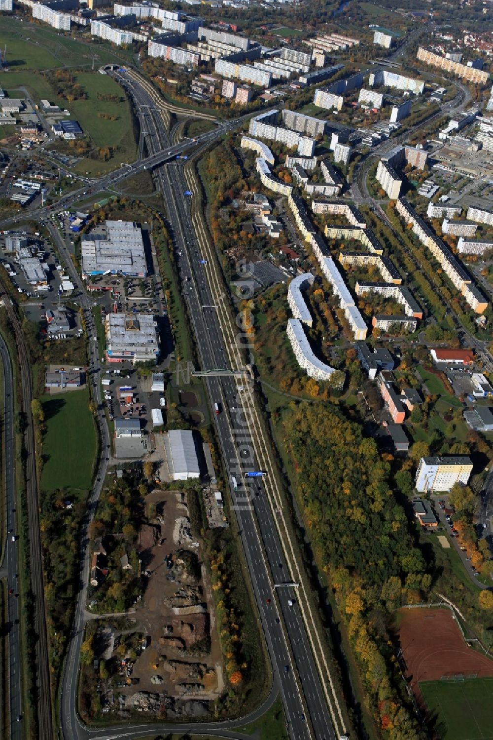 Luftaufnahme Jena - Bundesautobahn A4 bei Lobeda in Jena in Thüringen