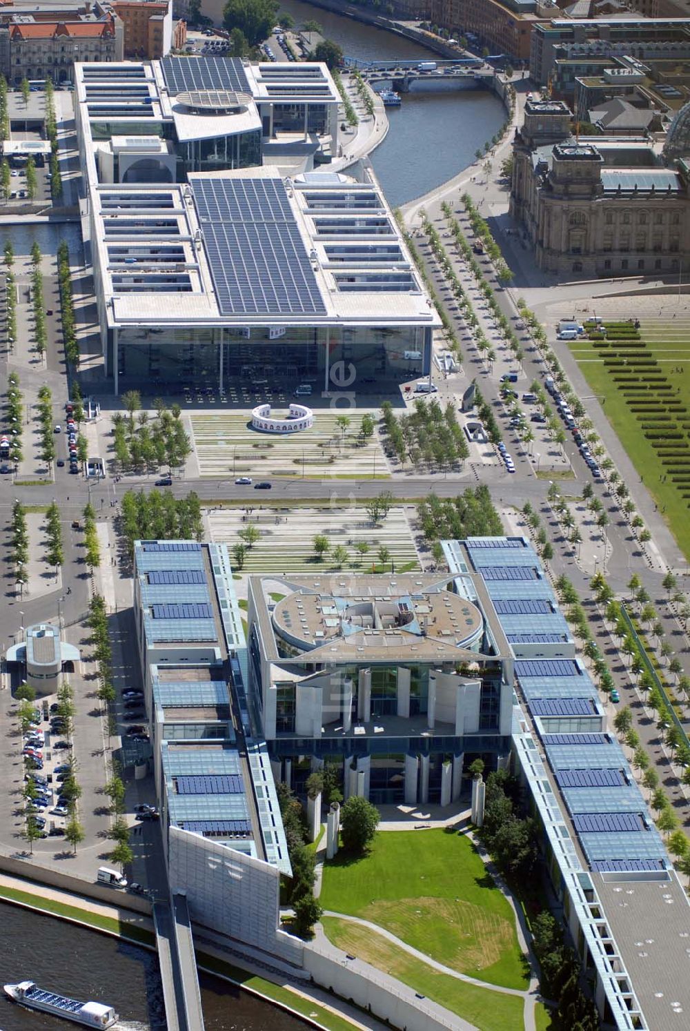 Luftbild Berlin - Bundeskanzleramt und Regierungsviertel in Berlin