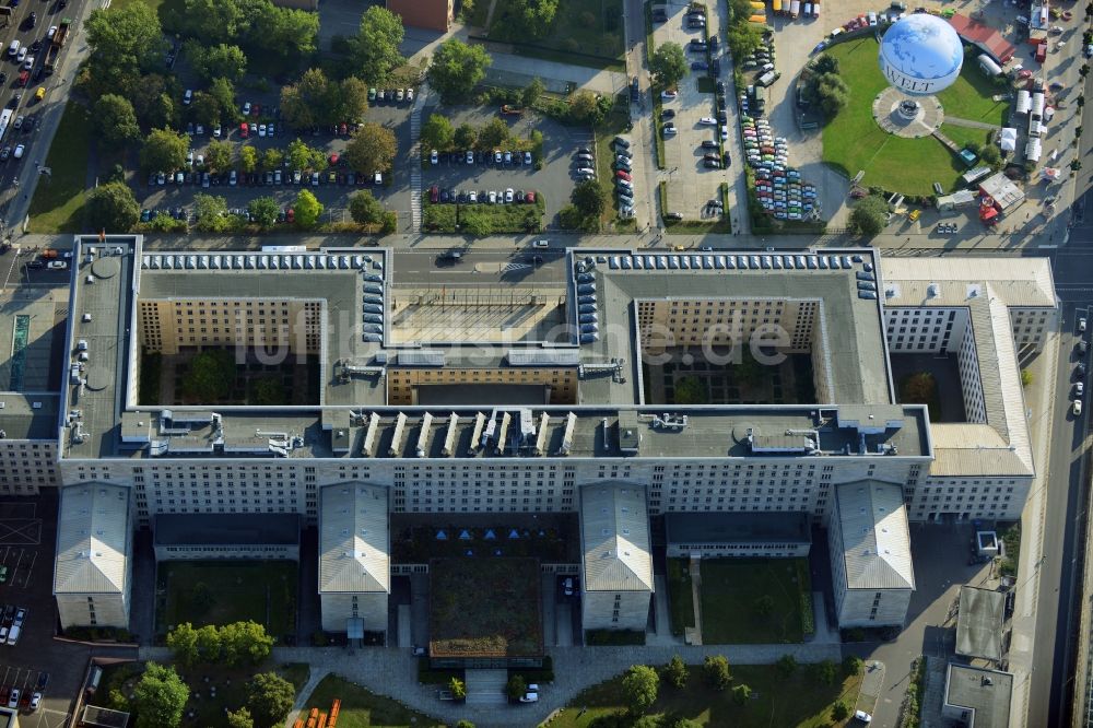 Luftbild Berlin - Bundesministerium der Finanzen in Berlin - Mitte