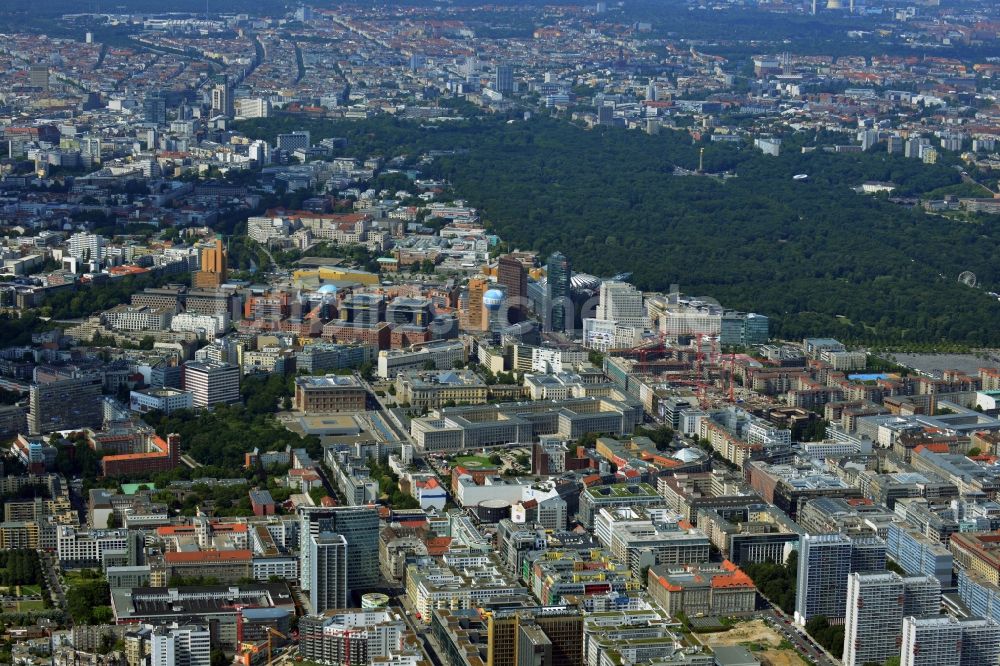 Luftaufnahme Berlin - Bundesministerium der Finanzen / Finanzministerium an der Wilhelmstraße in Berlin - Mitte