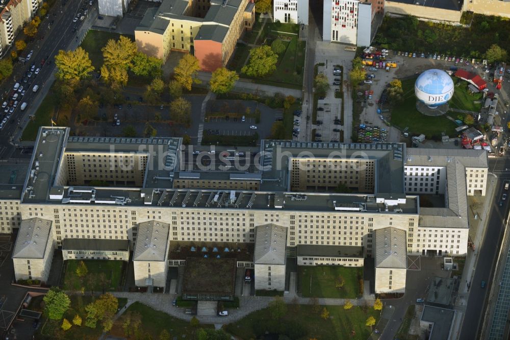 Luftbild Berlin - Bundesministerium der Finanzen / Finanzministerium an der Wilhelmstraße in Berlin - Mitte