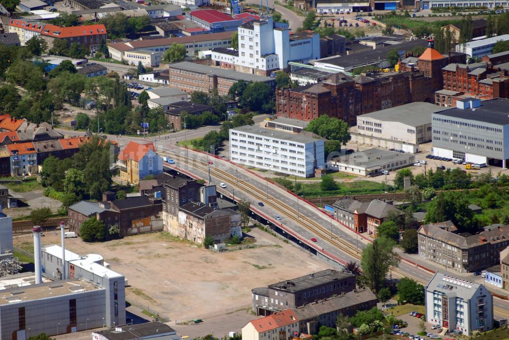 Luftbild Dessau - Bundesstrasse 184 am Heizkraftwerk der Stadtwerke Dessau