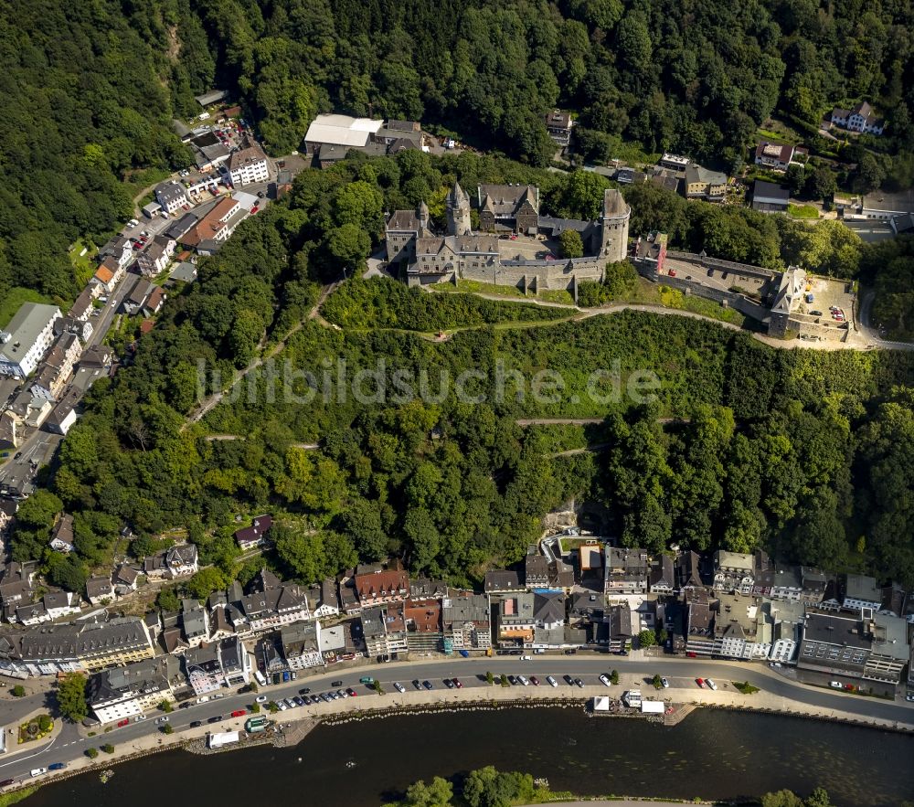 Altena von oben - Burg in Altena an der Lenne im Bundesland Nordrhein-Westfalen