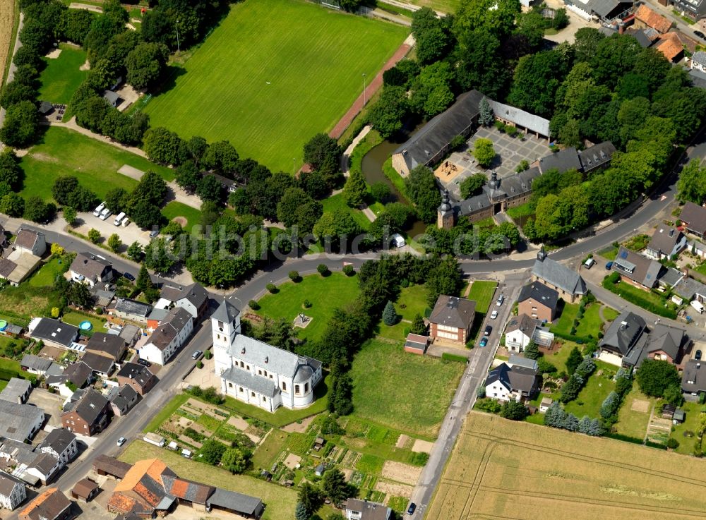 Luftaufnahme Birgel - Burg Birgel im Stadtteil Birgel in Düren im Bundesland Nordrhein-Westfalen