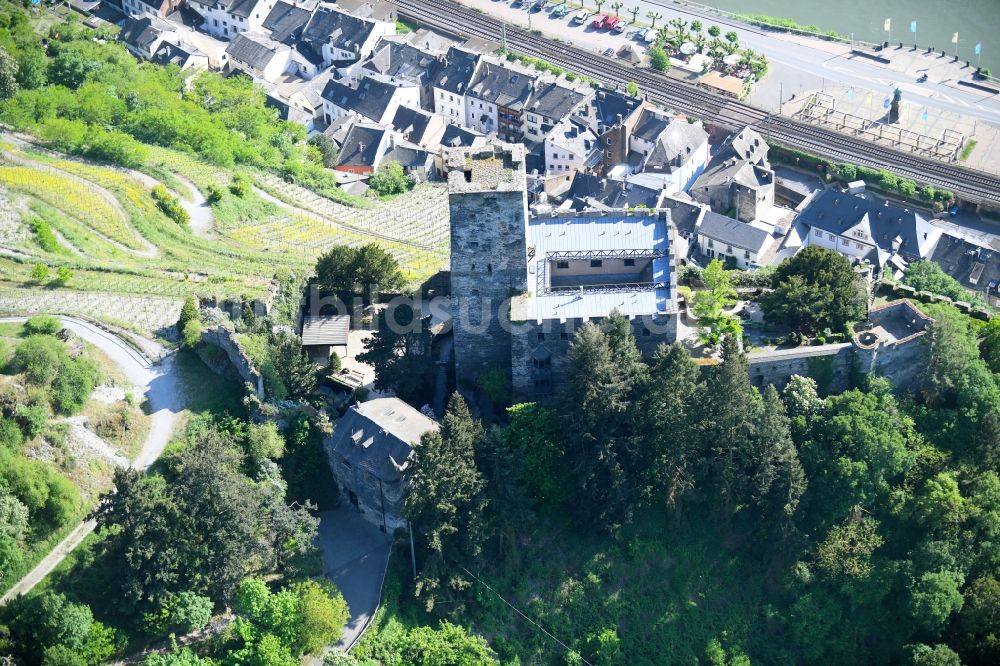 Luftaufnahme Kaub - Burg Burg Gutenfels am Schlossweg in Kaub im Bundesland Rheinland-Pfalz, Deutschland