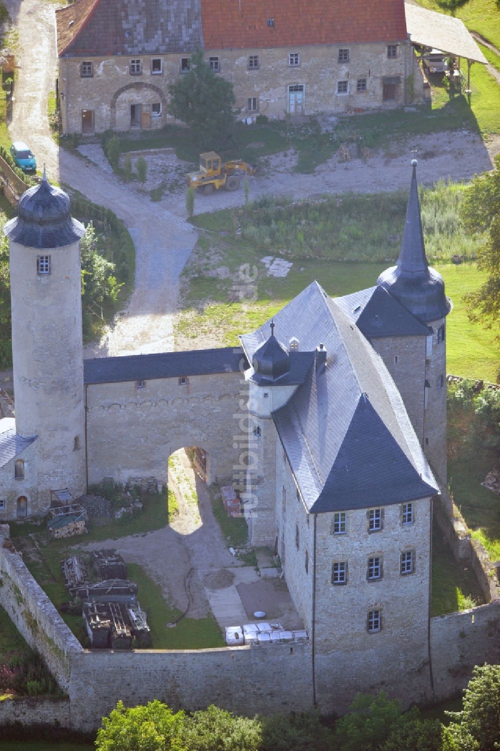 Kromsdorf OT Denstedt aus der Vogelperspektive: Burg Denstedt in der Gemeinde Kromsdorf im Bundesland Thüringen