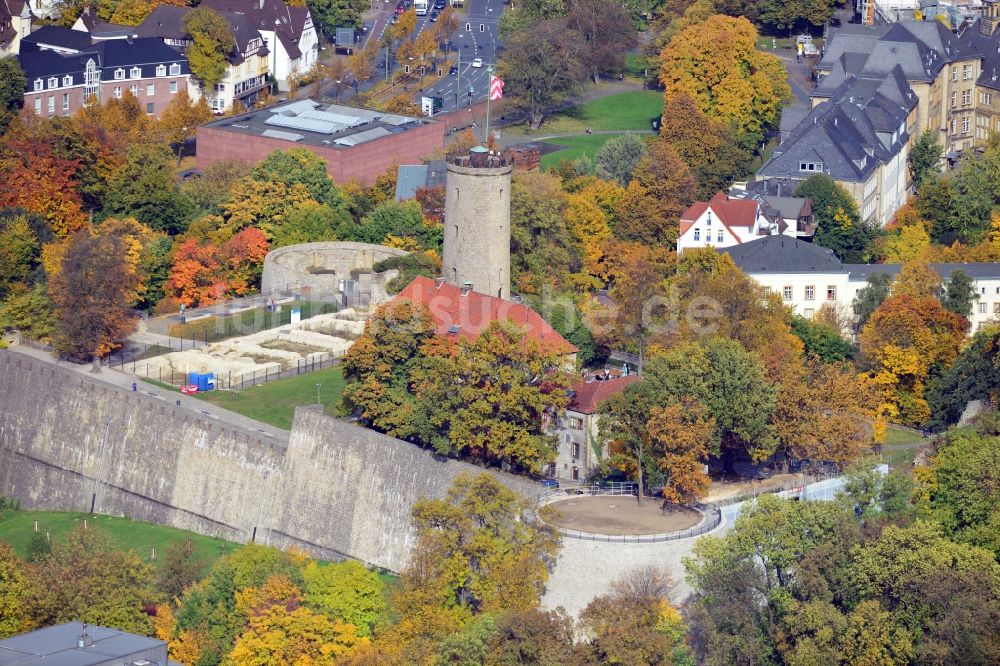 Bielefeld aus der Vogelperspektive: Burg und Festung Sparrenburg in Bielefeld im Bundesland Nordrhein-Westfalen