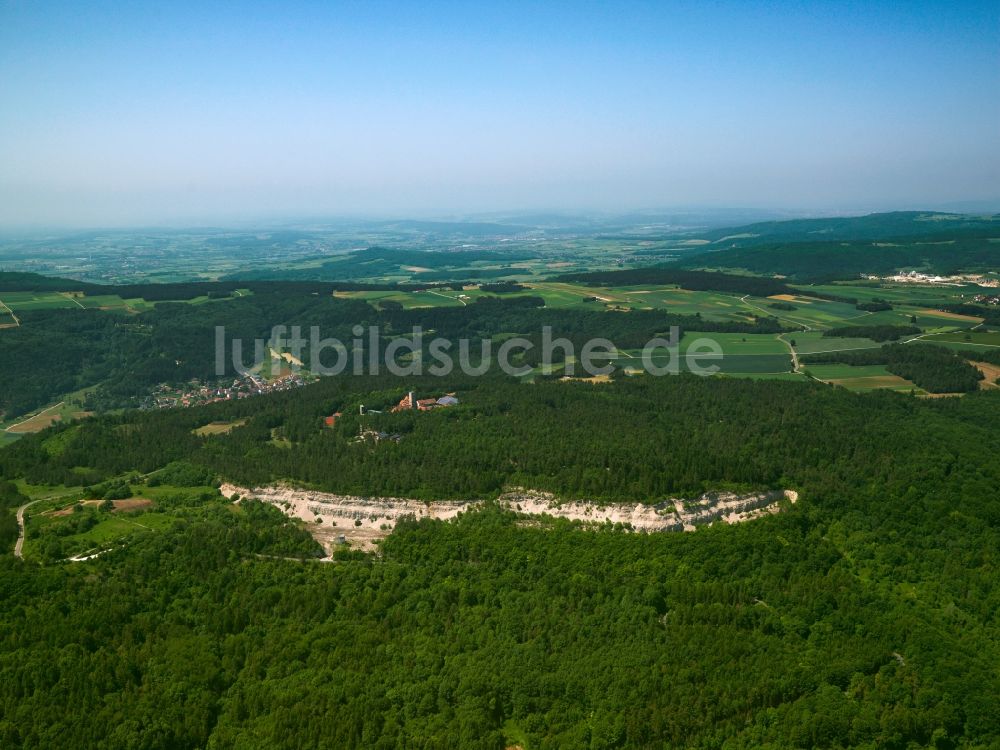 Luftaufnahme Ebermannstadt - Burg Feuerstein in Ebermannstadt im Bundesland Bayern