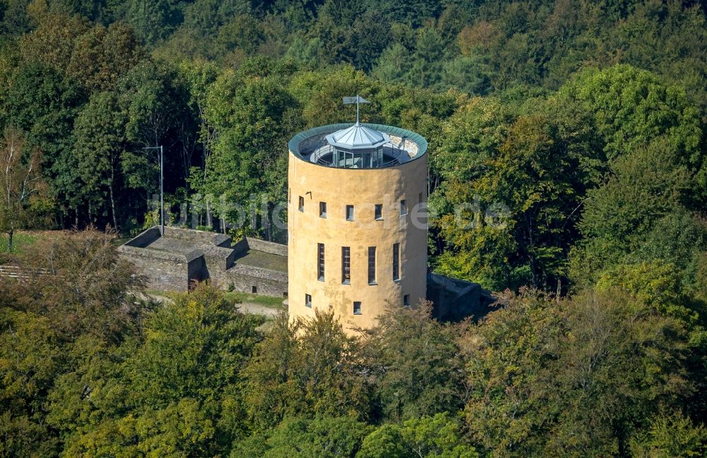 Luftaufnahme Hilchenbach - Burg Gingsburg in Hilchenbach im Bundesland Nordrhein-Westfalen, Deutschland